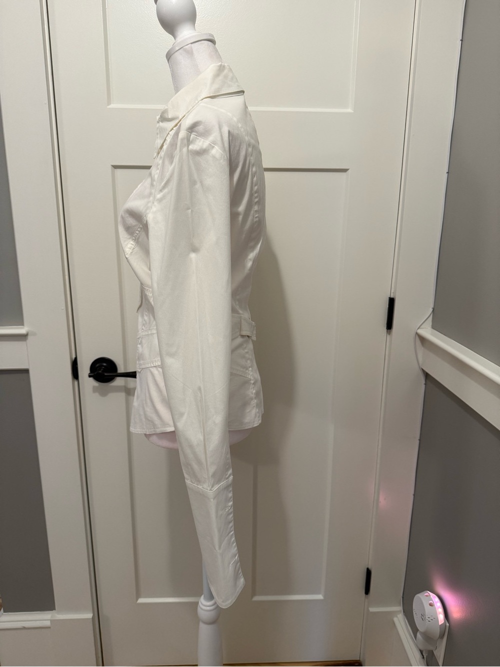 Karen Millen Ivory Pleated Button-Front, French Cuff Shirt - Picture 3 of 5